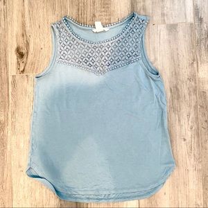 Light blue tank top